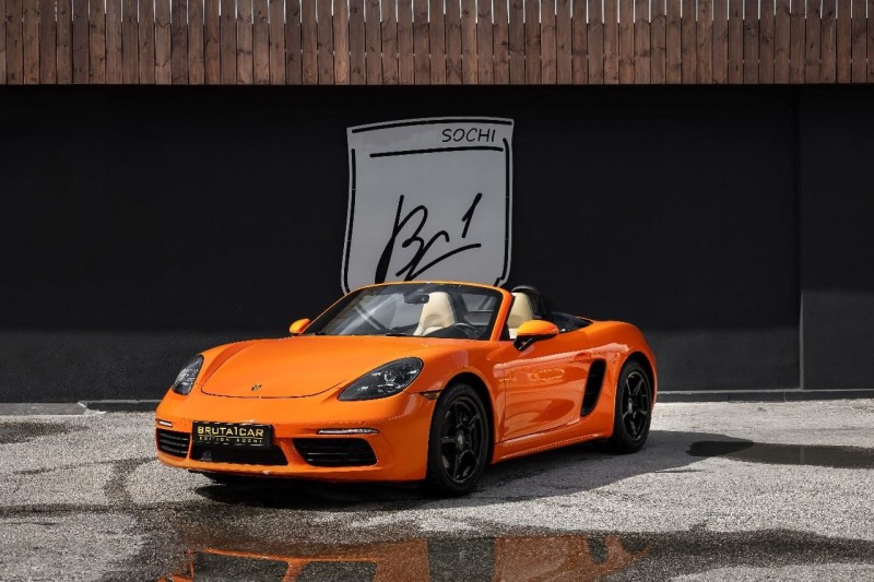 Porsche 718