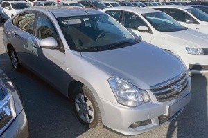 Nissan Almera