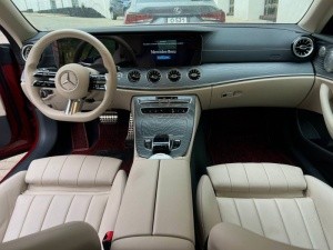 Mercedes-Benz E300